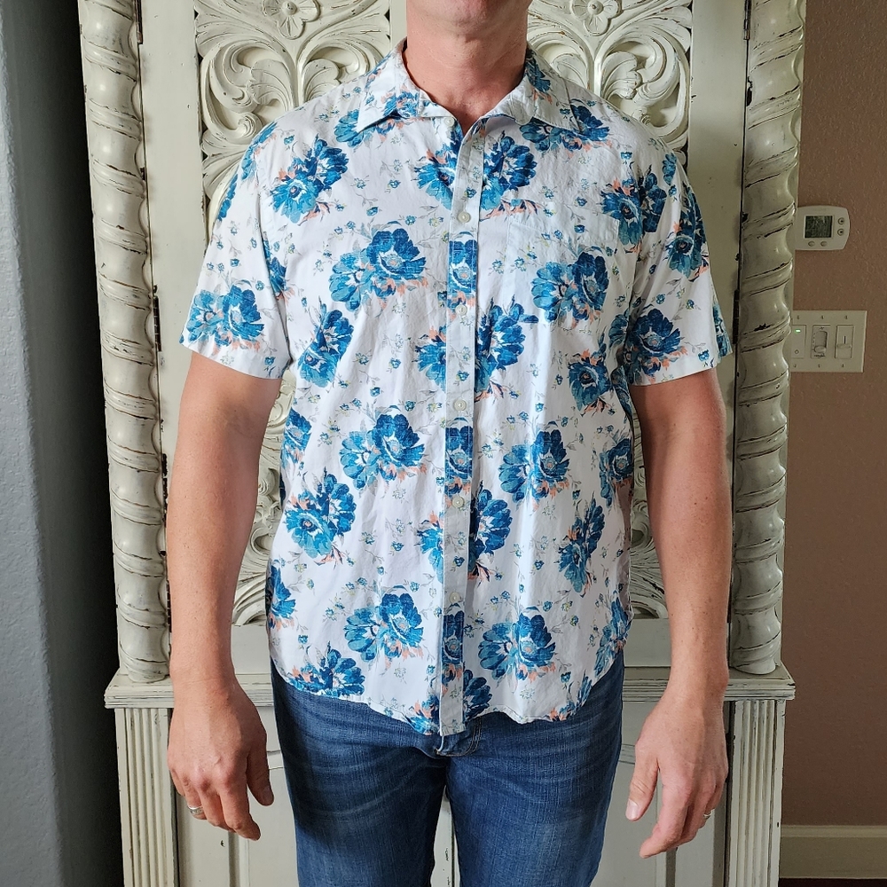 White floral classic slim fit button down shirt